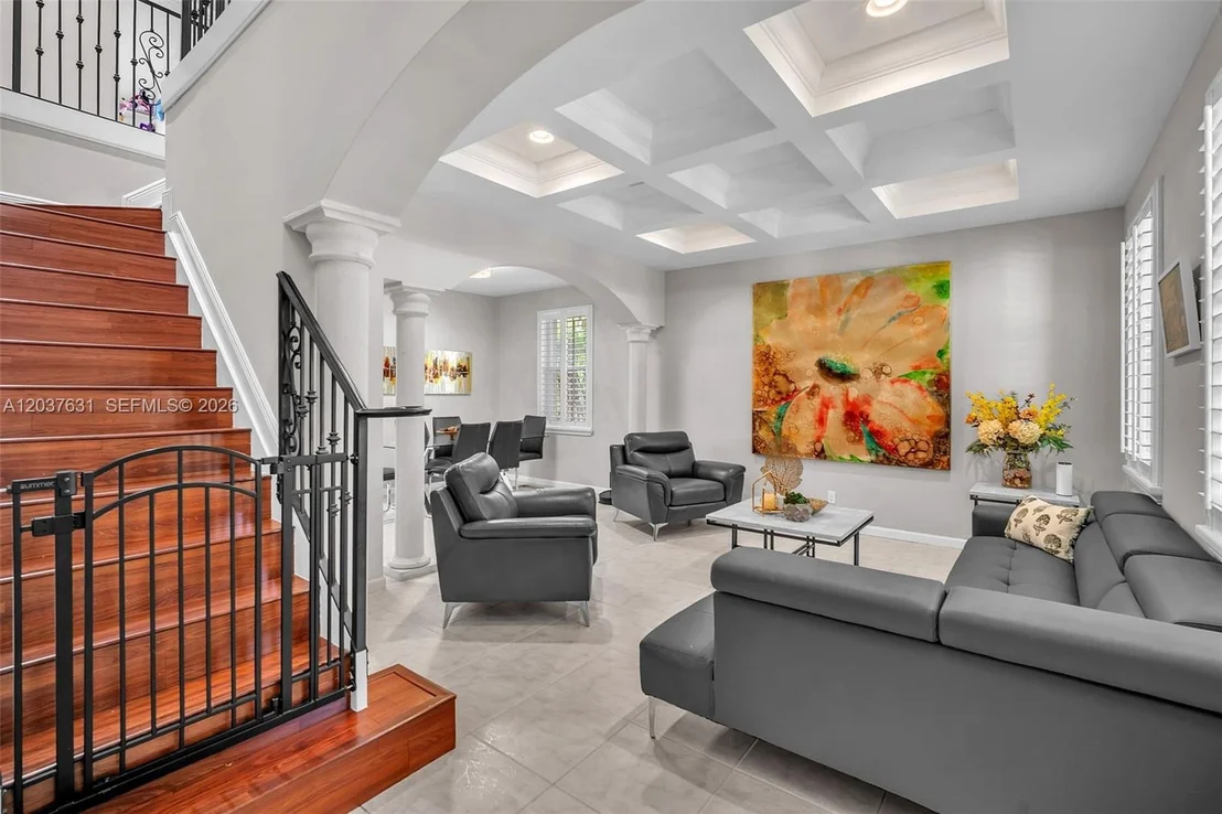 Photo of 4110 Laurel Ridge Cir