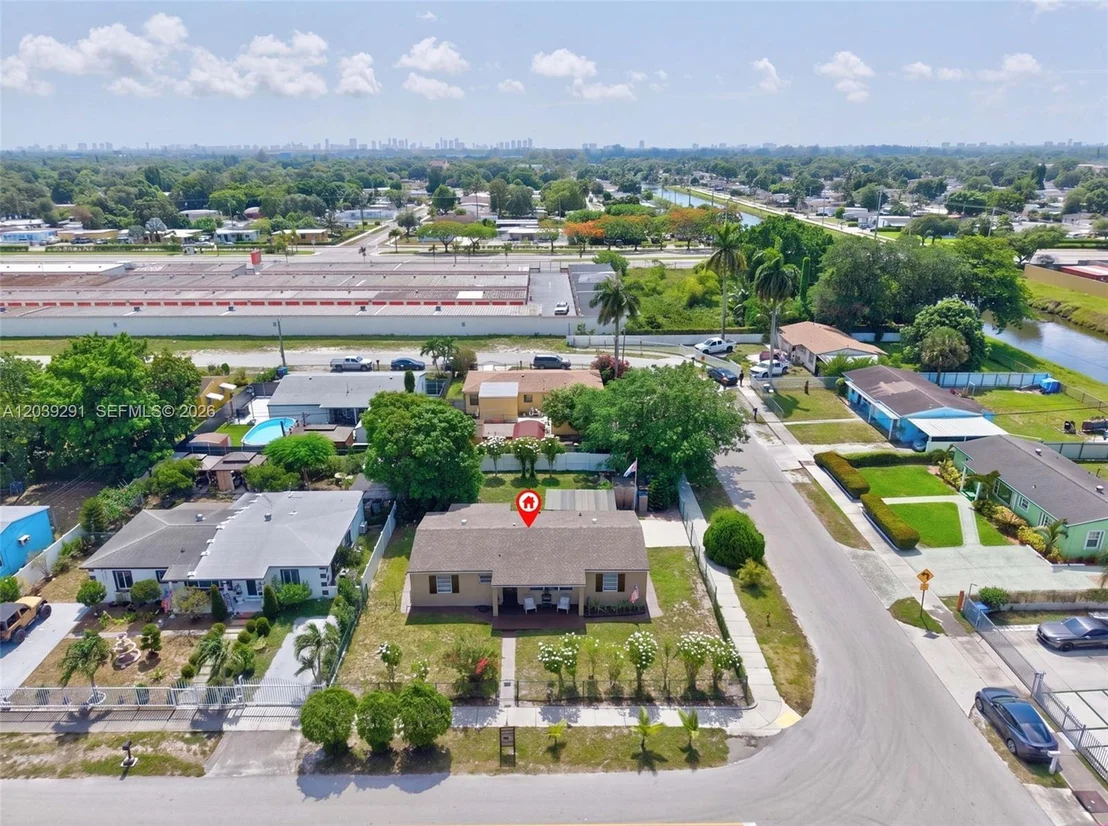 Photo of 15535 NW 27th Pl