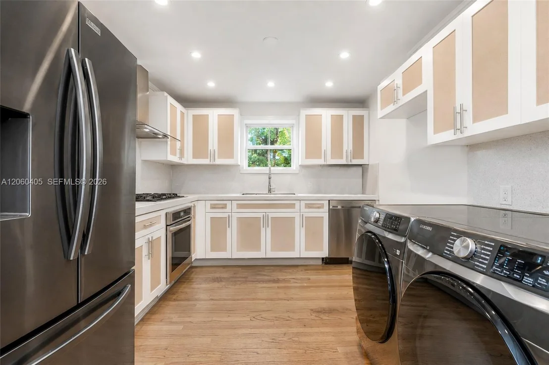 Photo of 1324 Normandy Dr