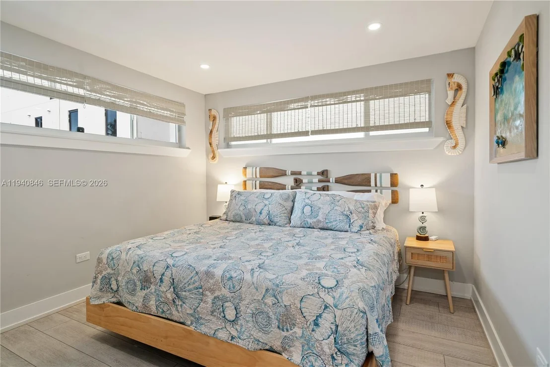 Photo of 127 Seaside Ave