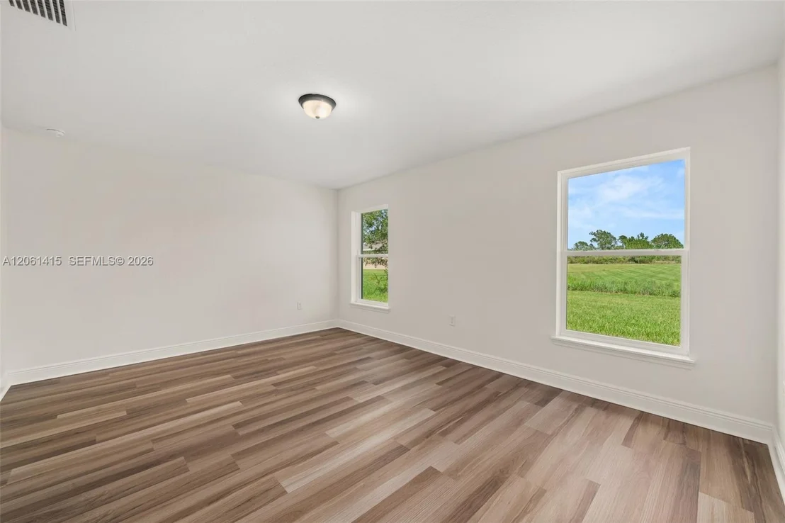 Photo of 5826 Cortez Blvd.