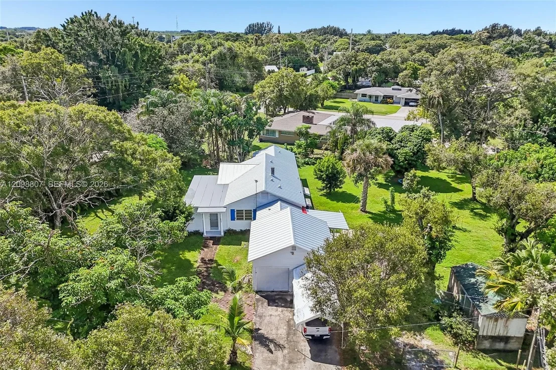 Photo of 3039 Sunrise Boulevard