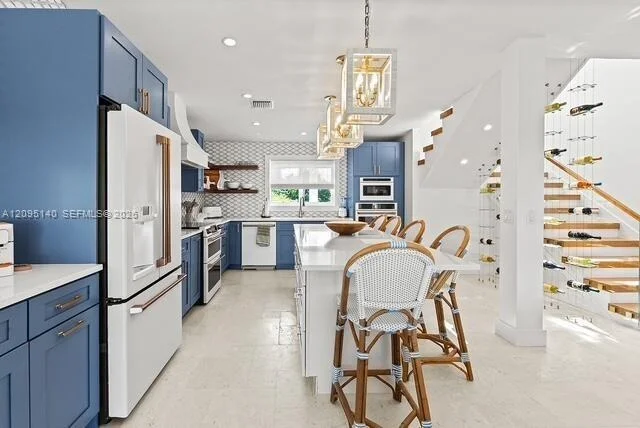 Photo of 115 Villa Bella