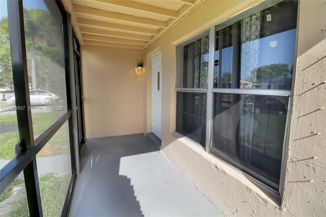 Photo of 3020 NW 7th St