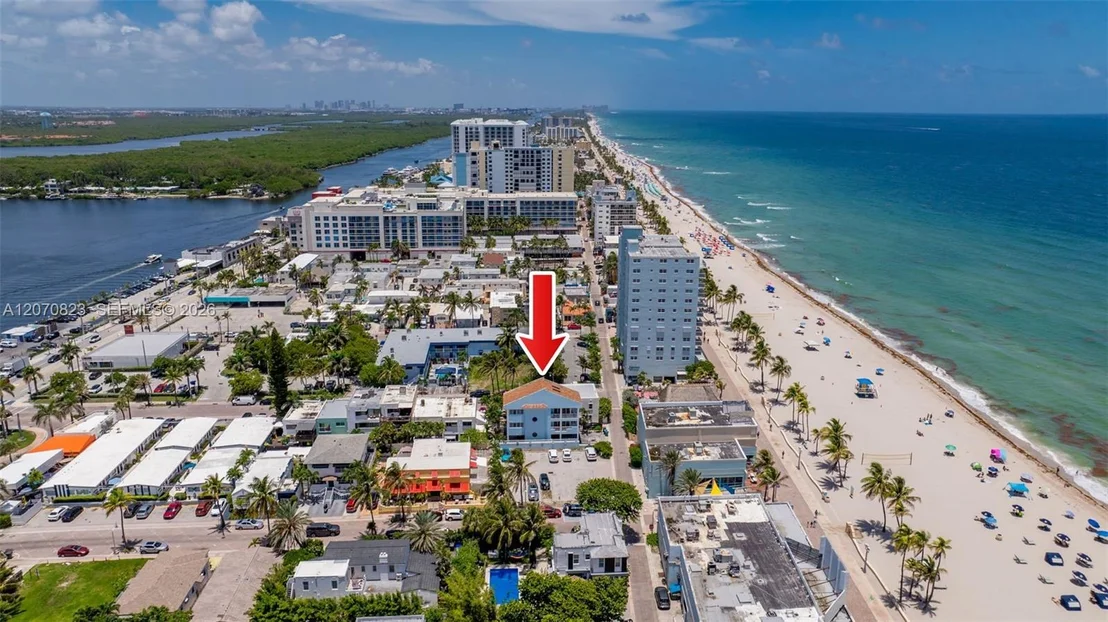 Photo of 311 N N Surf Rd