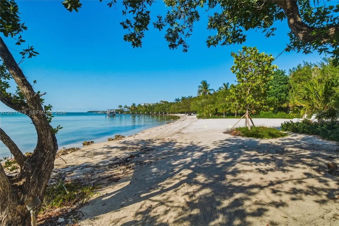 Photo of 75840 Overseas Highway