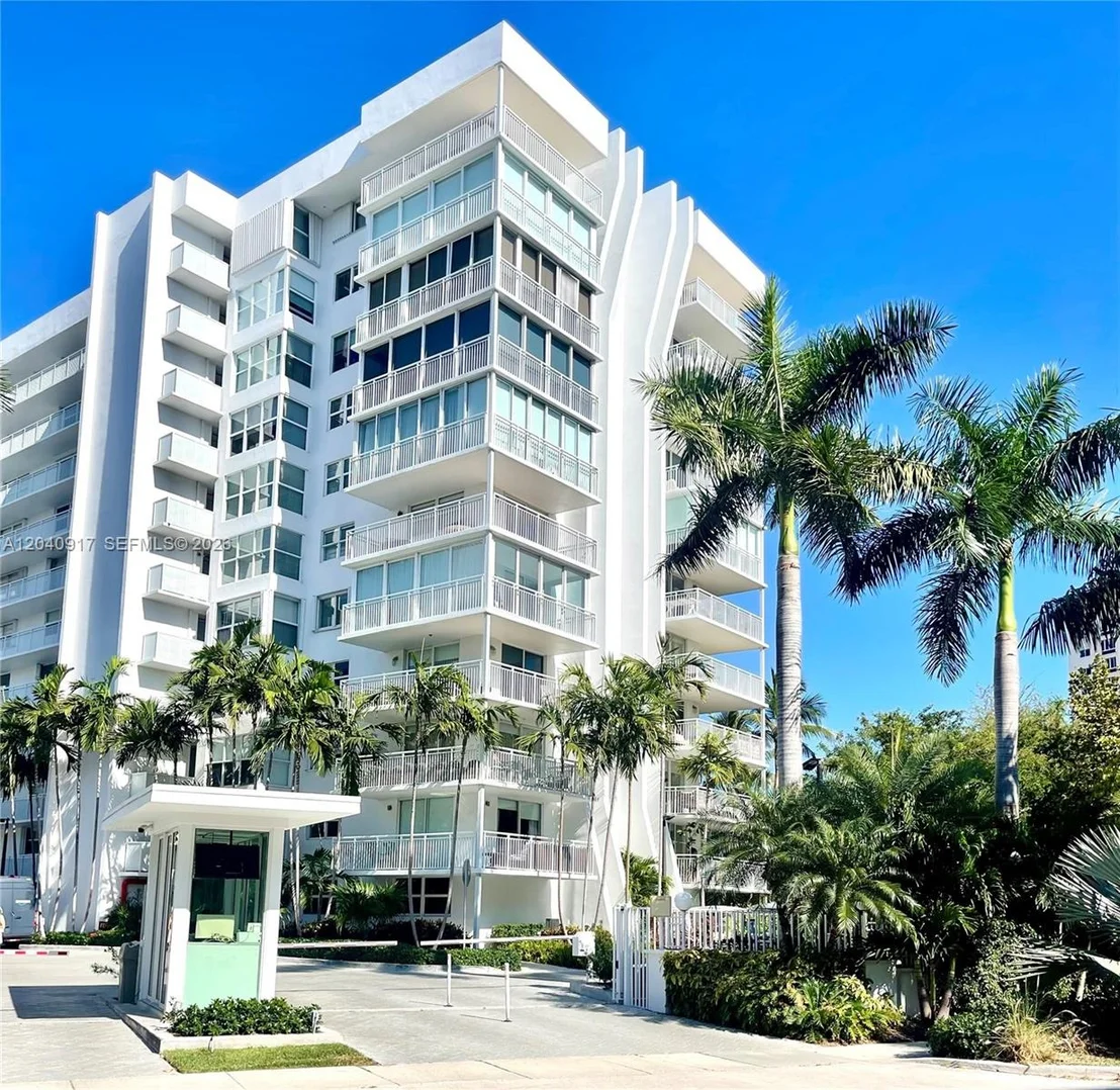 Photo of Unit 3K at 607 Ocean Dr