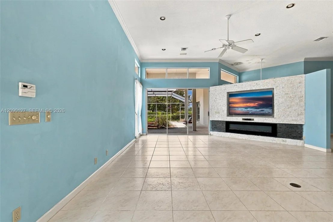 Photo of 173 Orange Tree Dr