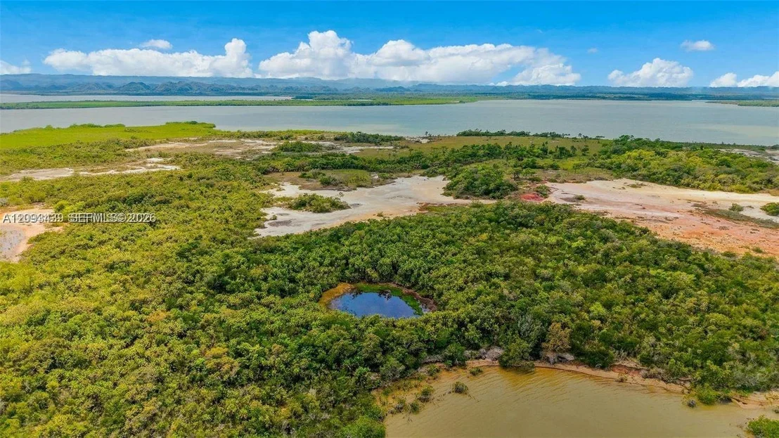 Photo of Tiger Point Belize District