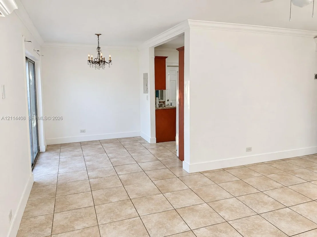 Photo of 741 Jann Ave