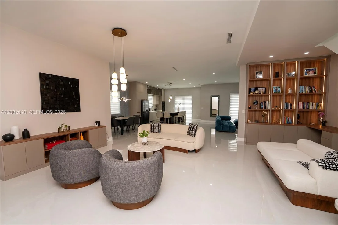 Photo of 8340 NW 33 Terrace