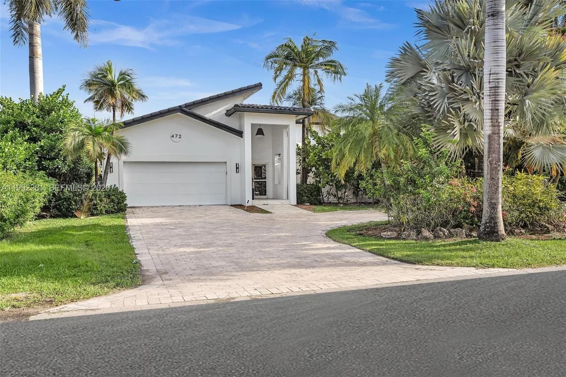 Photo of 472 Sunset Dr