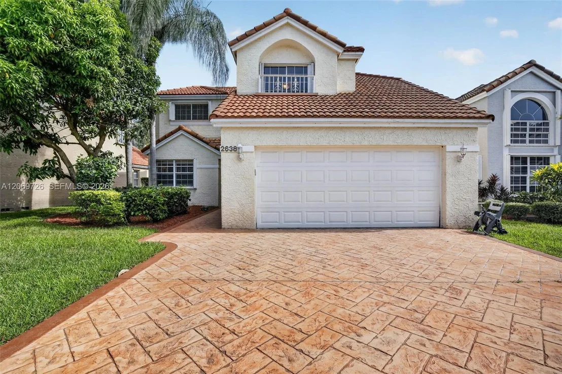 Photo of 2638 Oak Park Cir