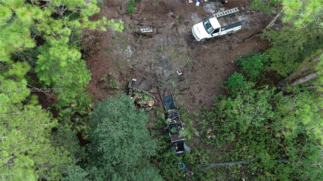 Photo of 604 DEL MONACO AVE
