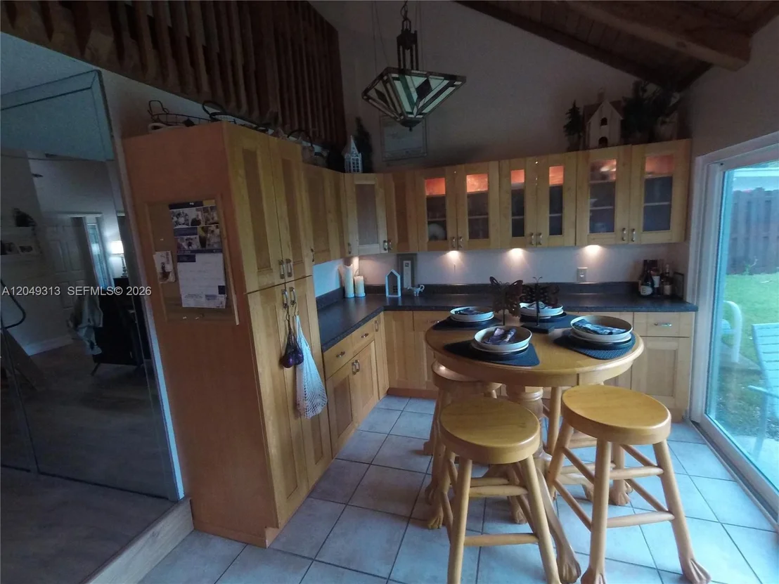 Photo of 2811 Devonwood Ave