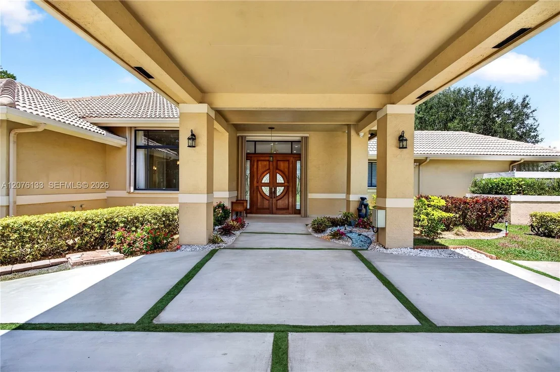 Photo of 2725 Hunter Rd