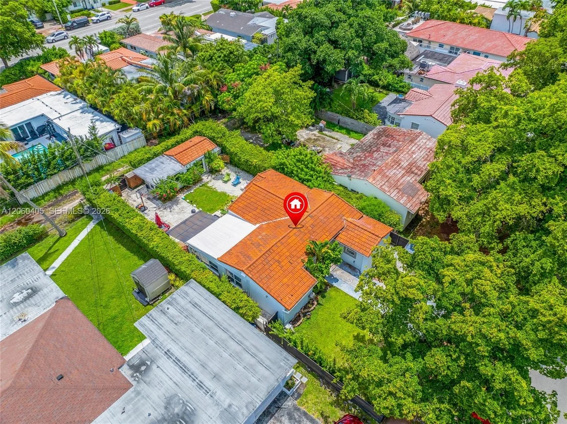 Photo of 1324 Normandy Dr