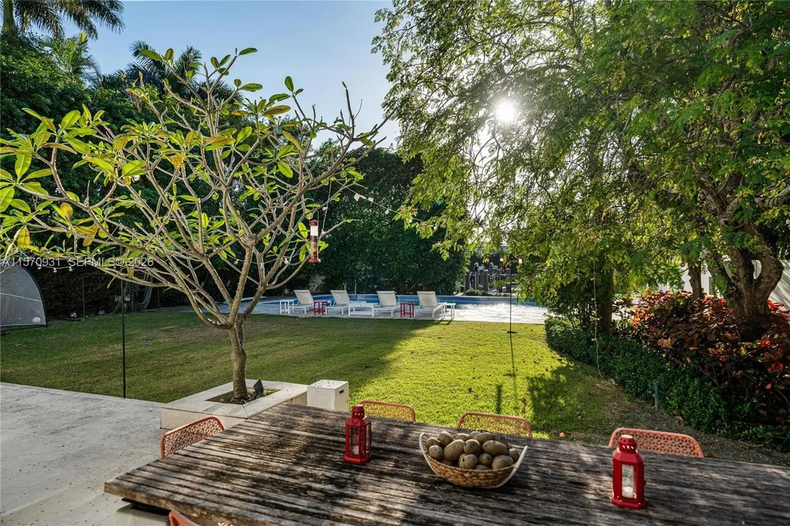 Photo of 6320 Allison Rd