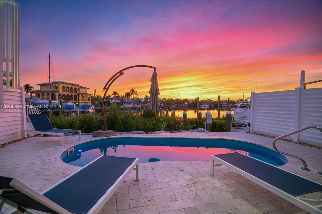 Photo of 443 Sombrero Beach Rd