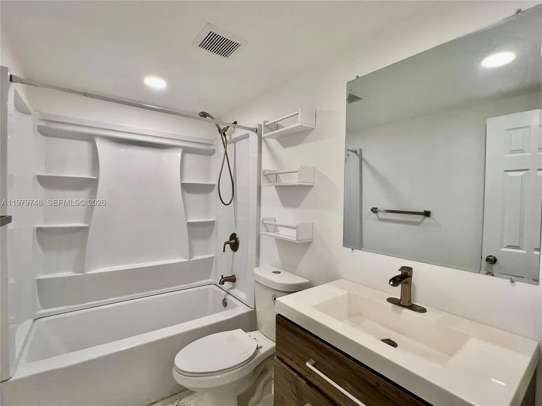Photo of Unit 202 at 