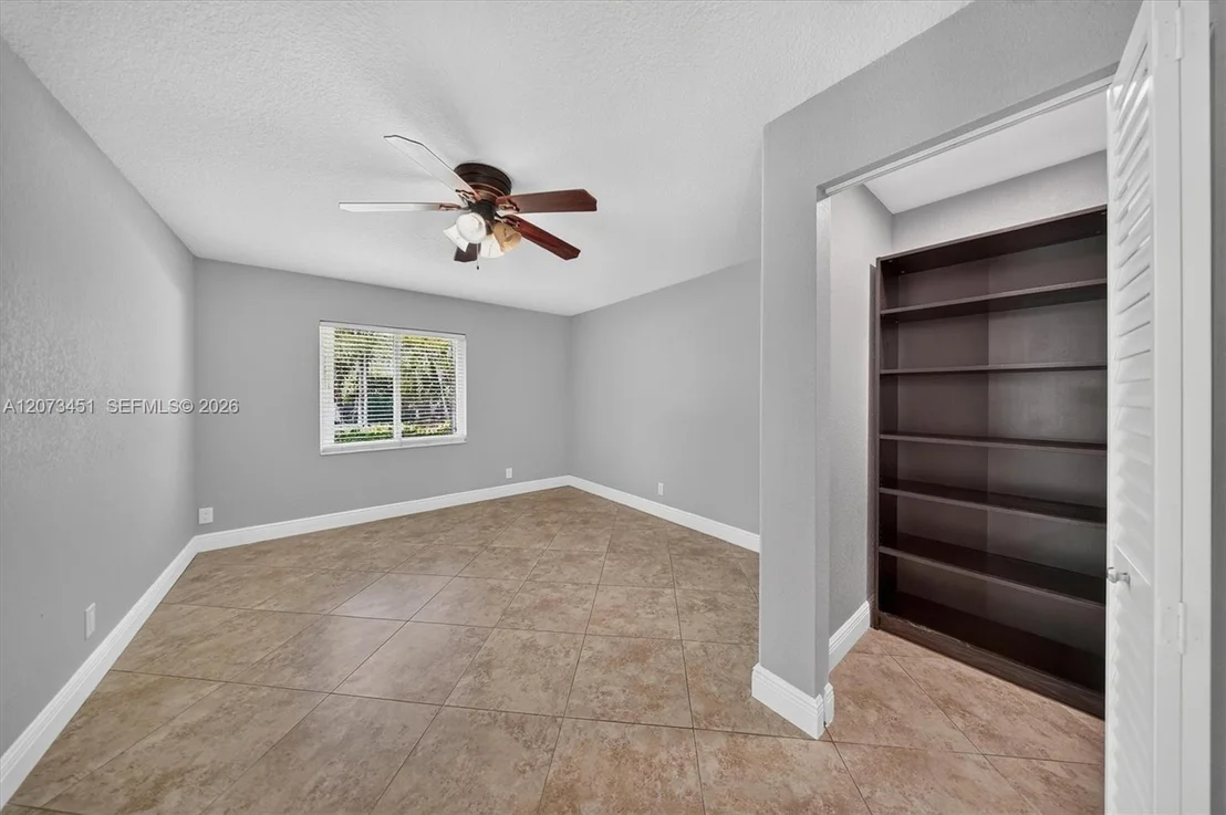 Photo of 1215 Stallion Dr