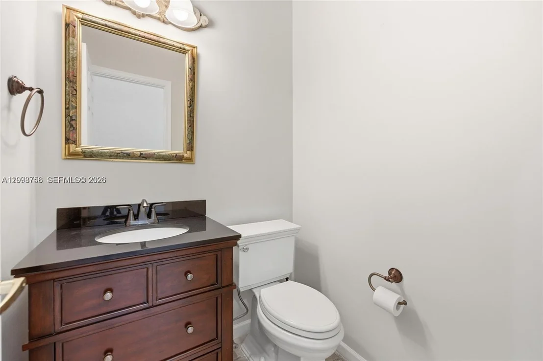Photo of 158 Dockside Cir