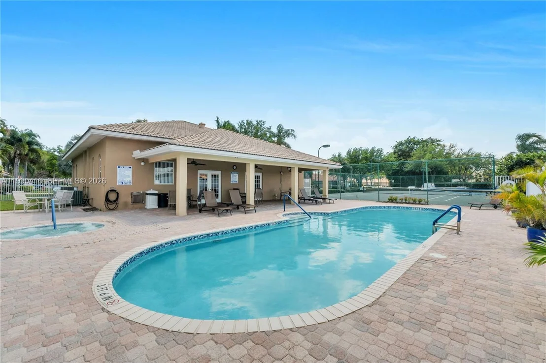 Photo of 5477 Grande Palm Cir