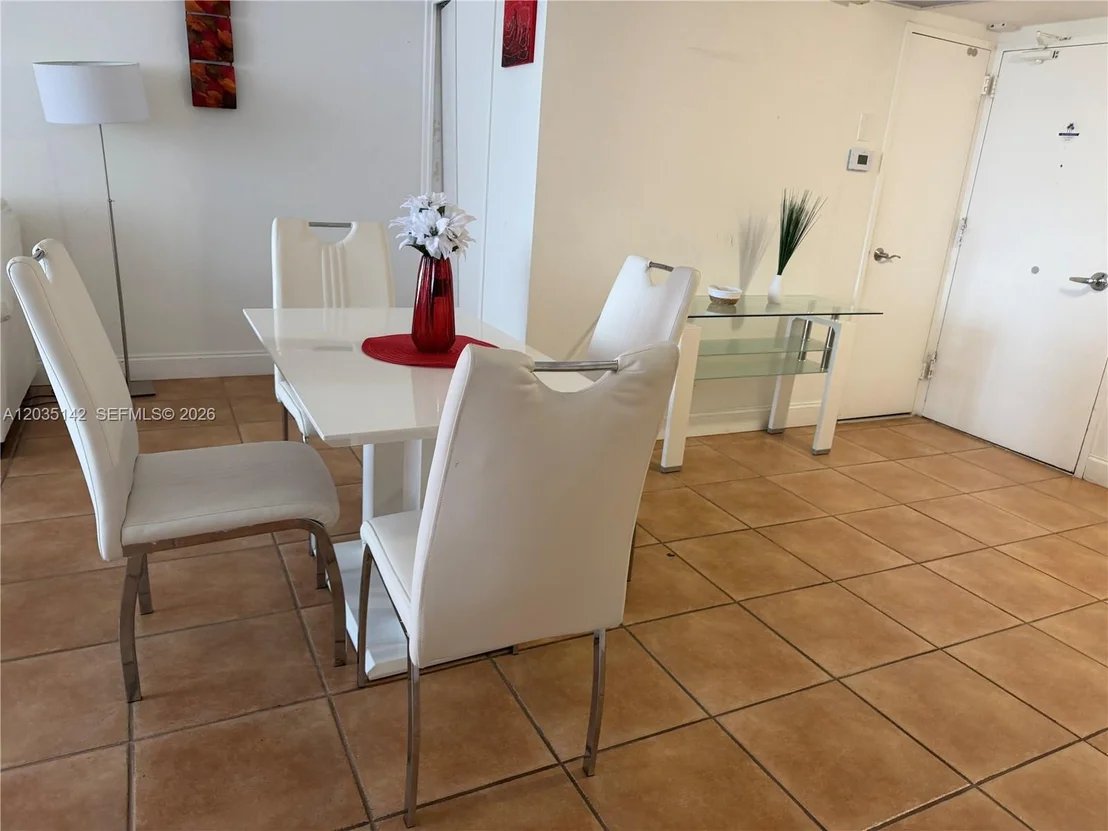 Photo of Unit 310 at 5161 Collins Ave