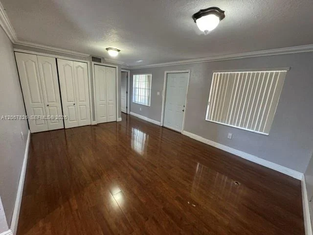 Photo of 740 SE 4th Pl
