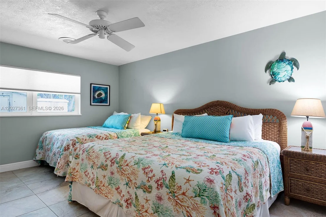 Photo of 2919 Sombrero Blvd