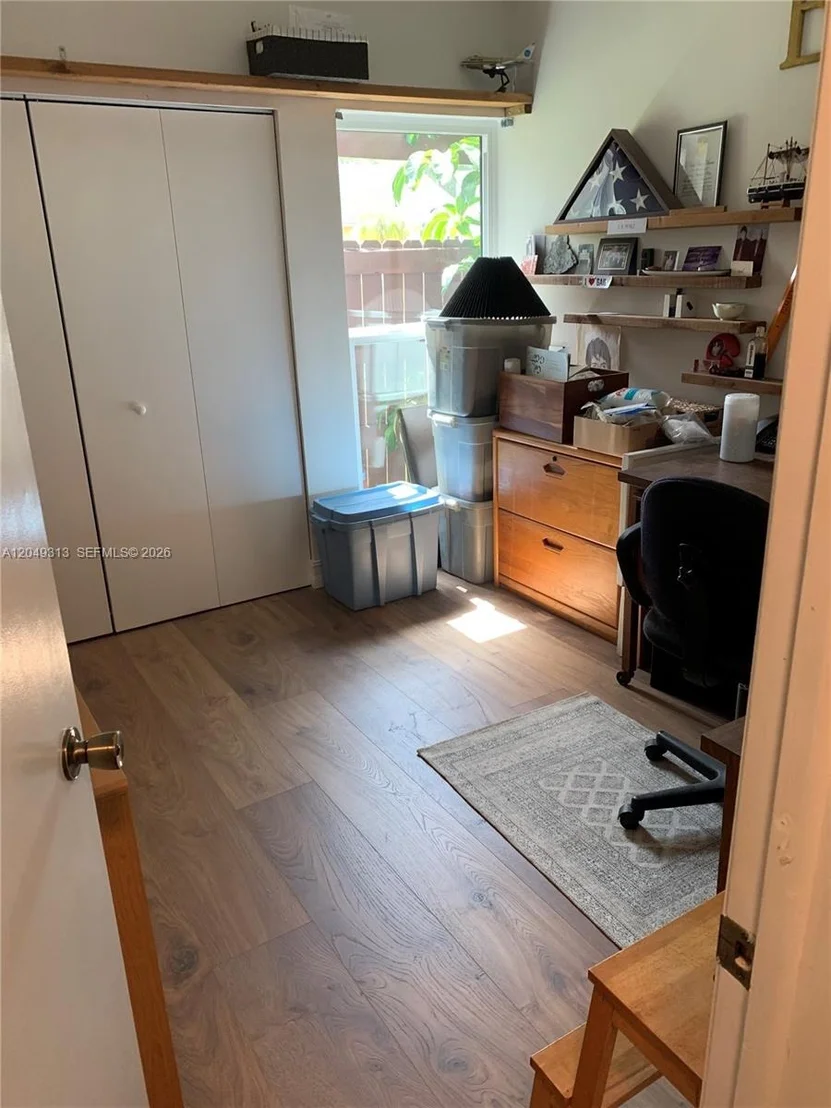 Photo of 2811 Devonwood Ave
