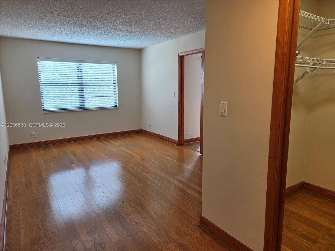 Photo of Unit 415 at 