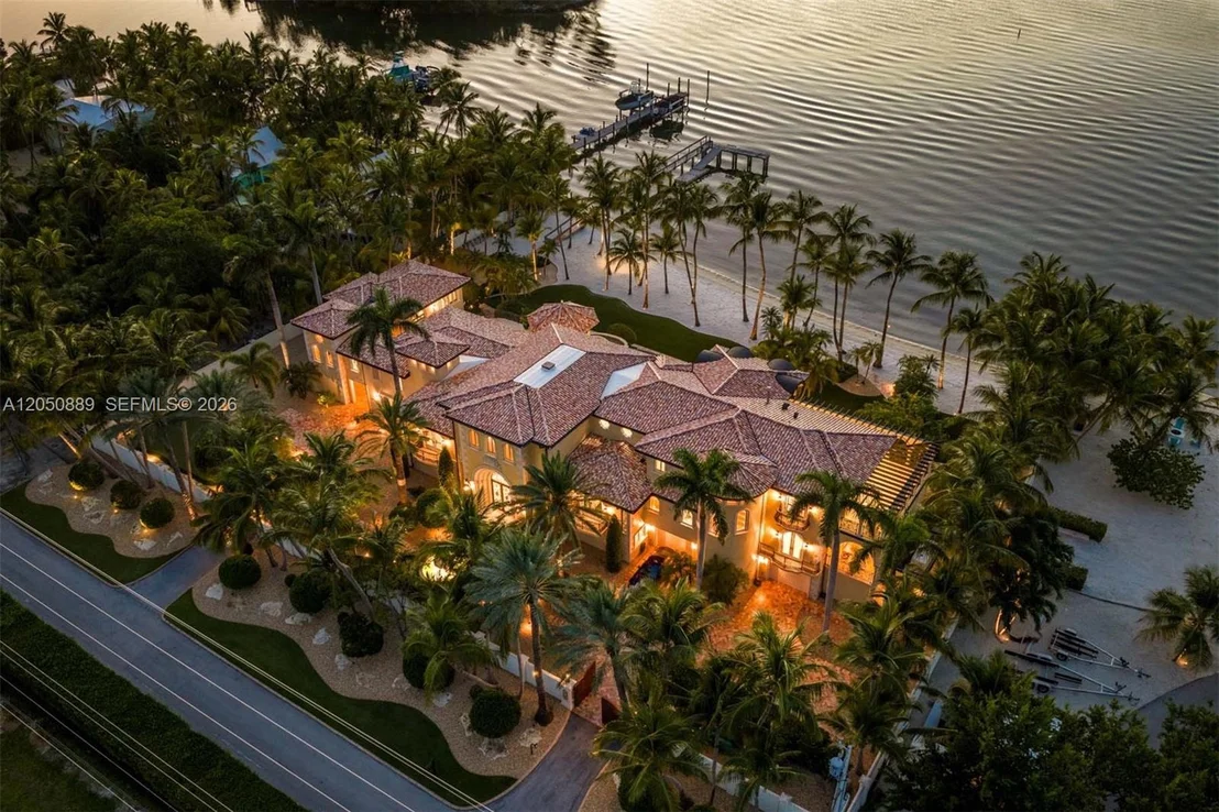 Photo of 75090 Overseas Highway