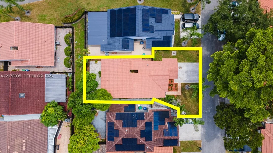 Photo of 6633 NW 176th Ter