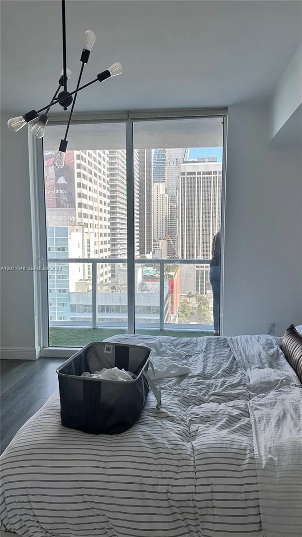 Photo of Unit 1707 at 244 Biscayne Blvd