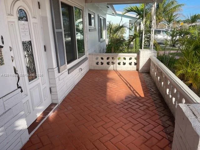 Photo of 4501 Mainland Dr