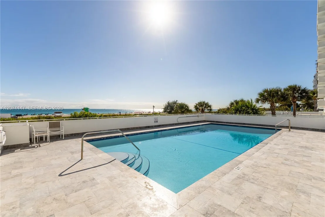 Photo of Unit 607 at 401 Ocean Dr