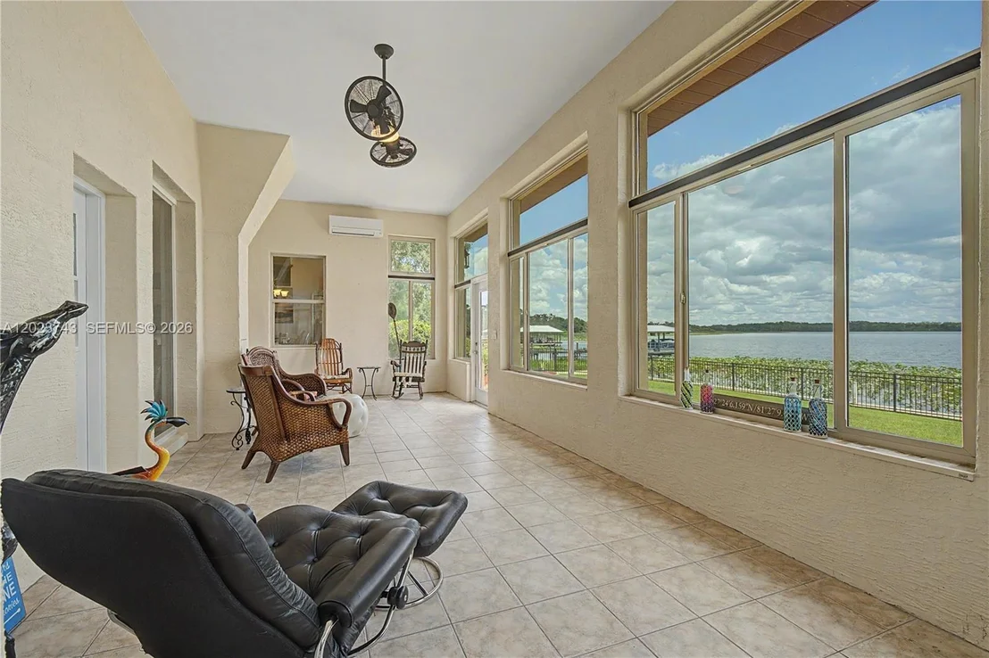 Photo of 9526 Kingfisher PL