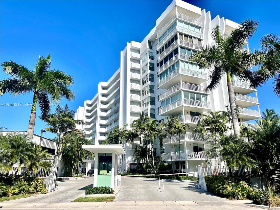 Photo of Unit 3K at 607 Ocean Dr