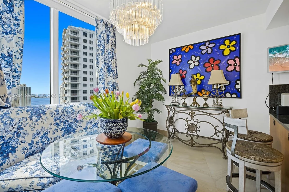 Photo of Unit 2408 at 901 Brickell Key Blvd