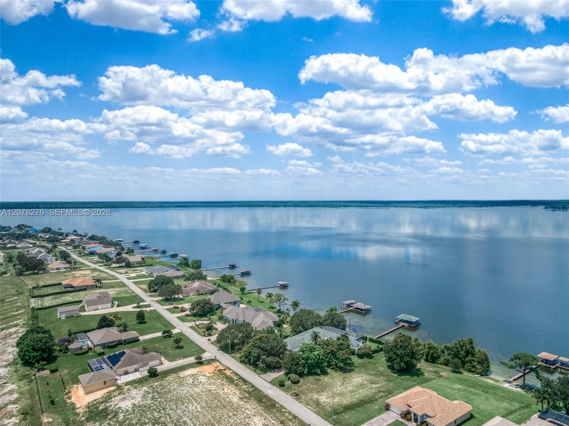 Photo of 135 SUNSET POINTE BLVD