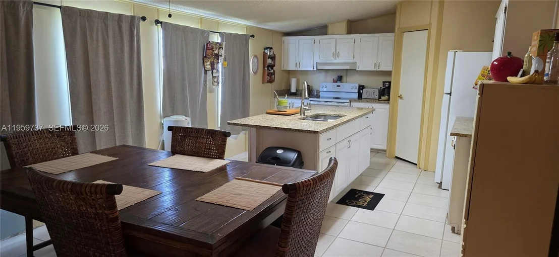 Photo of 1627 Sunset Tr