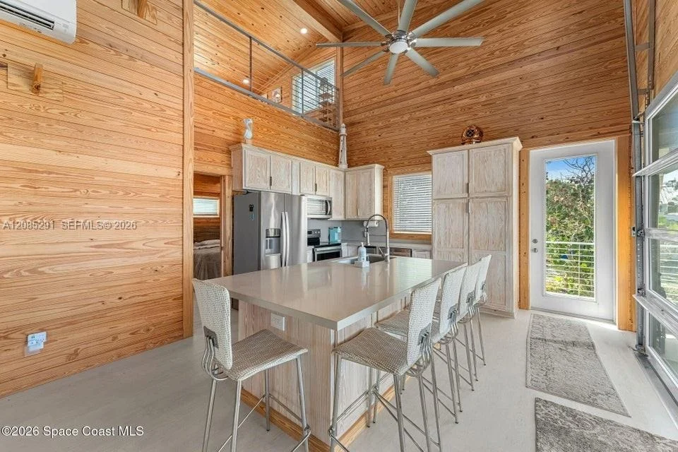 Photo of 25 VIP Island Unit B