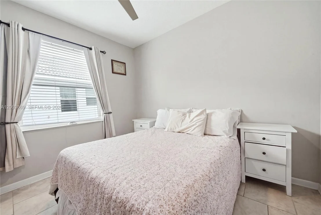 Photo of 1503 Bunker Dr