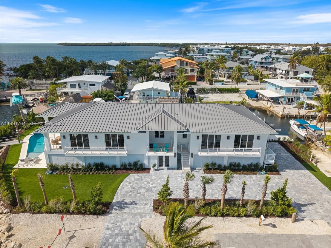 Photo of 1002 Snapper Ln
