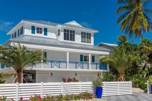 Photo of 115 Villa Bella