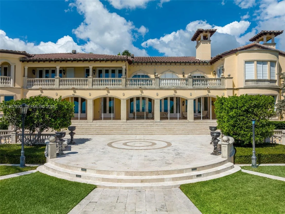 Photo of 355 Ocean Blvd