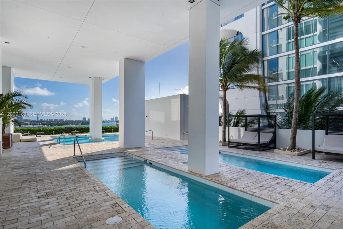 Photo of Unit 3607 at 1040 Biscayne Blvd