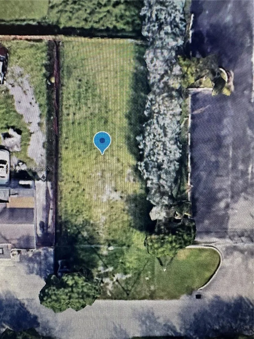 Photo of 325 NW 4th St
