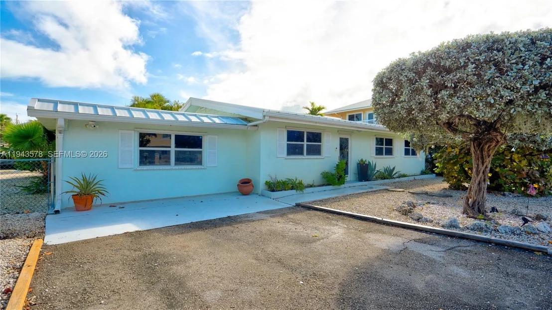 Photo of 150 Azalea St.